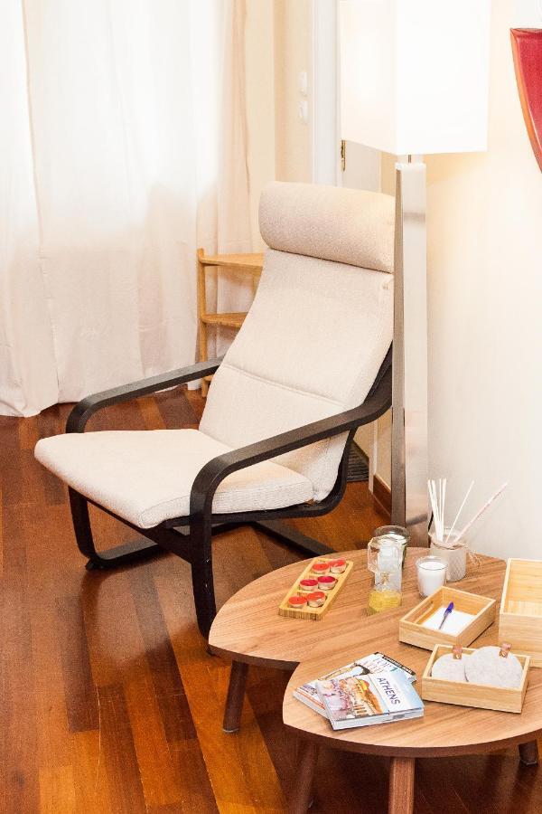 Appartamento Centrally Located Studio In Athens! Esterno foto